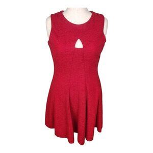 Red Elegant Party Dress with Sparkles Sleeveless Keyhole Fit & Flare Size 16